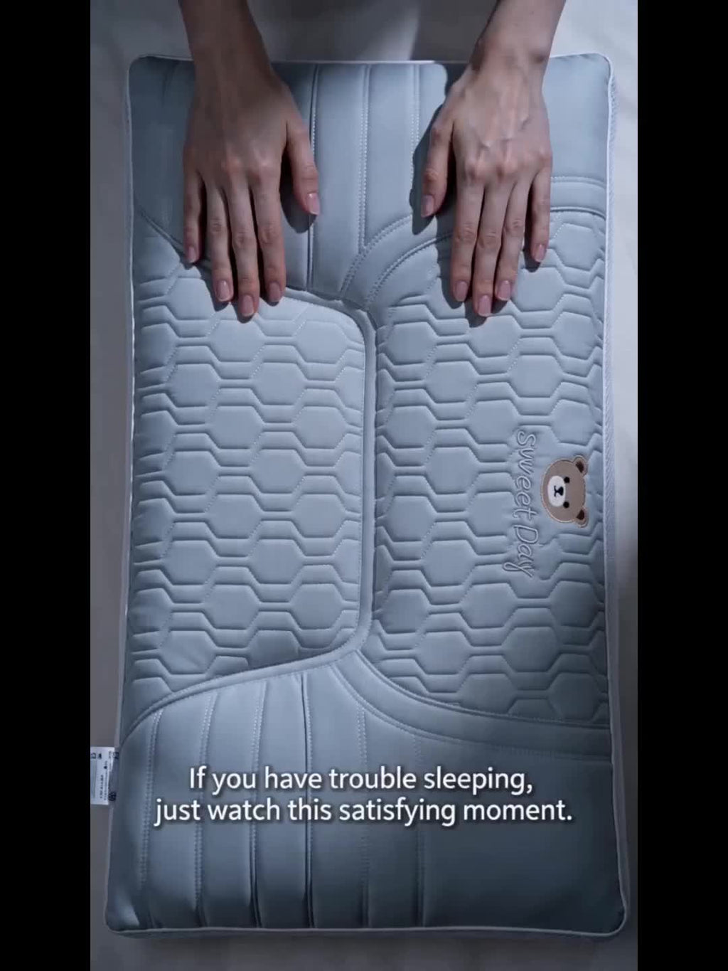 (2pcs) Cooling Ice Silky Fiber Fabric Air-Conditioned Room Neck Pillow Insert, Summer Breathable with Scientifically Zoned Support for Deep Sleep, Universal for Adults. A Great Gift for Family and Friends to Ensure a Good Night's Sleep